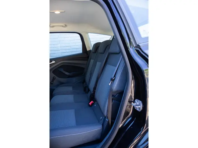 Ford C-MAX 1.0 Edition 2014 Benzine 5
