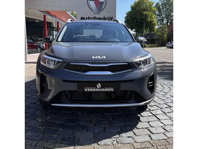 Kia Stonic 1.0 T-GDi DynamicPlusLine 2022 Benzine 22