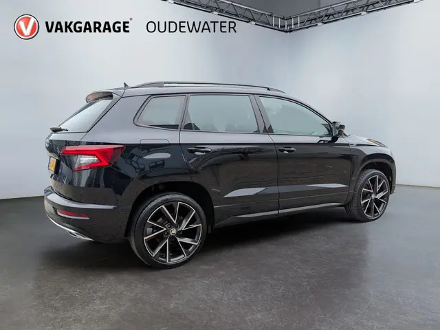 Škoda Karoq 1.5 TSI ACT Sportline Business 2020 Benzine 8