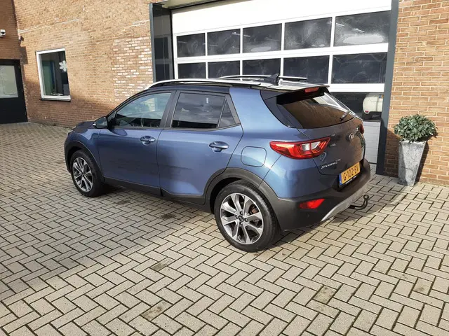 Kia Stonic 1.0 T-GDi DynamicPlusLine 2019 Benzine 29