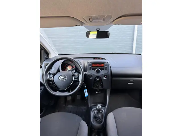 Toyota Aygo 1.0 VVT-i x-fun app carplay 2021 Benzine 10