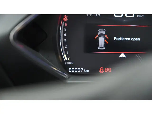 DS DS 3 Crossback PureTech 100 Montmartre 2022 Benzine 31