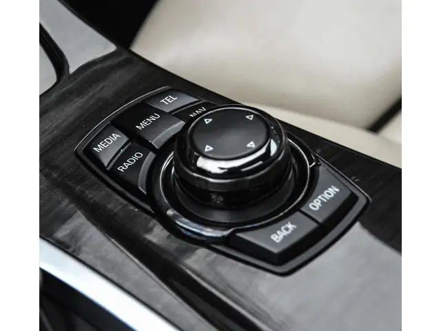 BMW 5 Serie 550i MOTOR PROBLEEM electronic 2013 Benzine 39