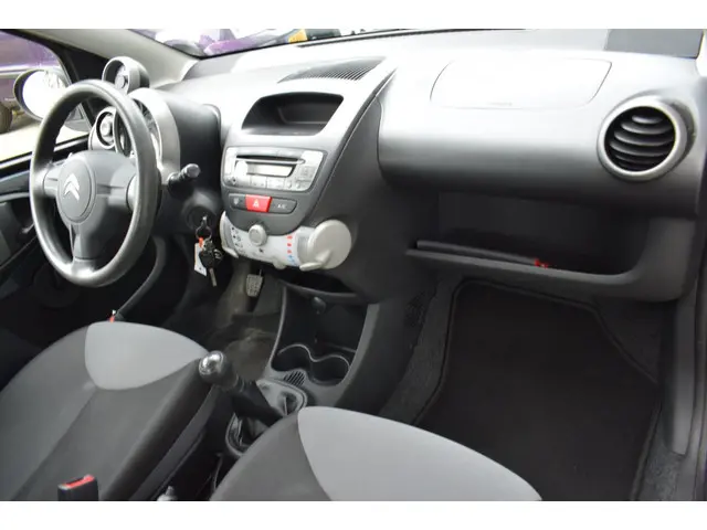 Citroën C1 1.0 Attraction 5 deurs airco 2013 Benzine 9