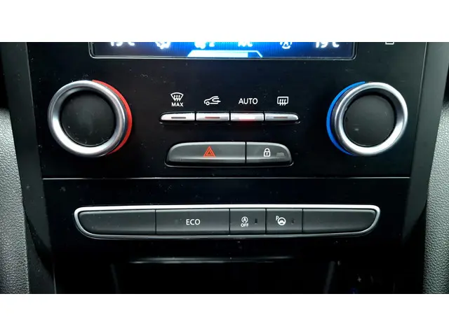 Renault Mégane Estate 1.3 TCe Bose 2018 Benzine 17