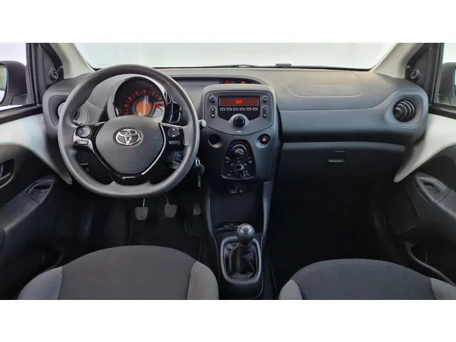 Toyota Aygo 1.0 VVT-i x-fun 2018 Benzine 22