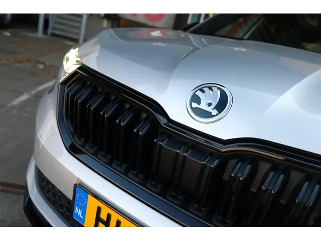 Škoda Kamiq FL 1.0 TSI DSG Monte Carlo 2024 Benzine 7