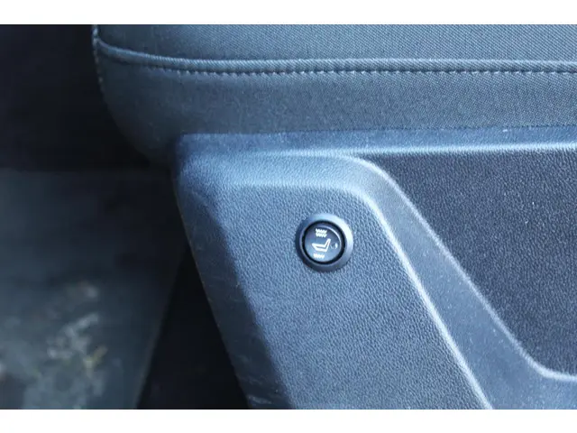 Audi Q2 1.0 TFSI #limited 2018 Benzine 11