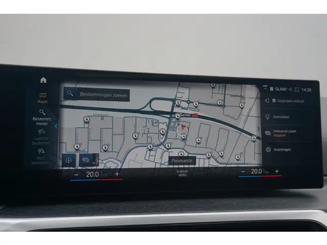 BMW 3 Serie Touring 330e xDrive 2022 Hybride Benzine 23