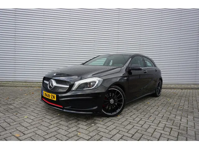 Mercedes-Benz A-Klasse 250 Sport 2013 Benzine