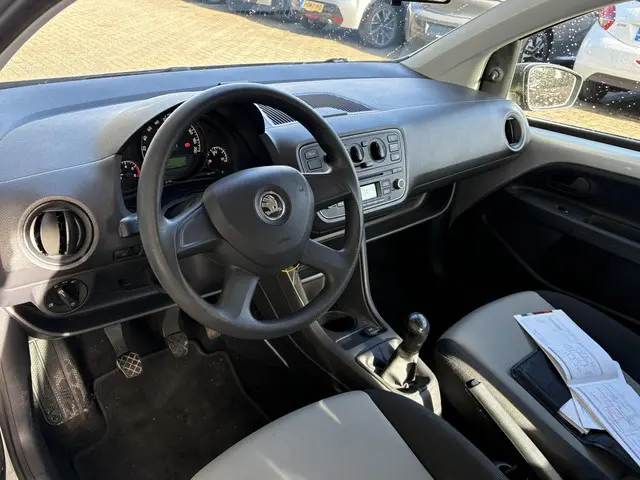 Škoda Citigo 1.0 Greentech Arctic 2013 Benzine 6