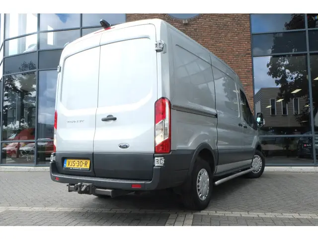Ford Transit 2