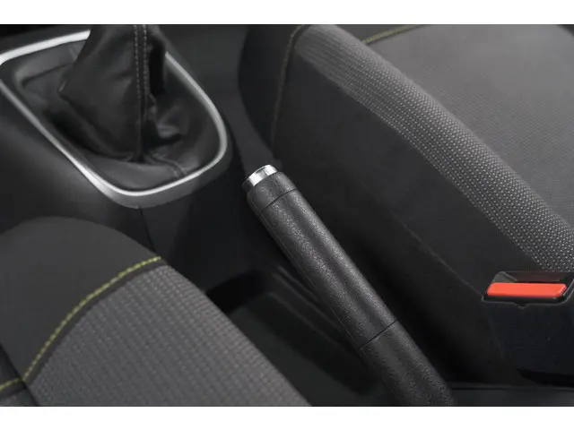 Citroën C3 PureTech 82 C-Series 2022 Benzine 39