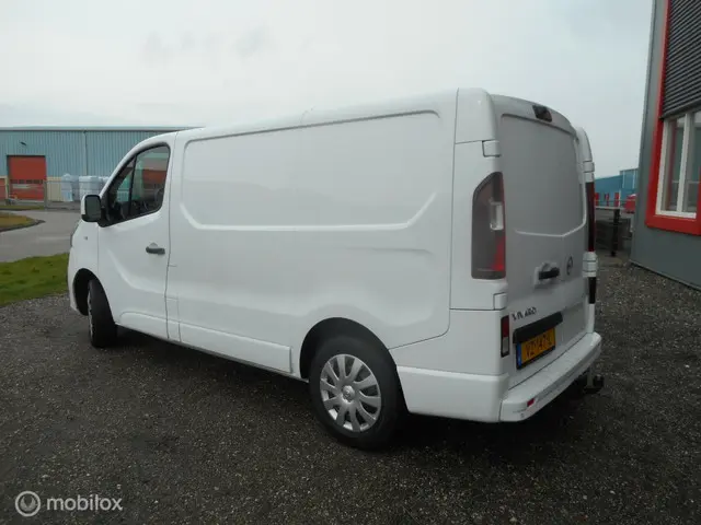 Opel Vivaro bestel 1.6 CDTI L1H1 DC Edition 2016 Diesel 4