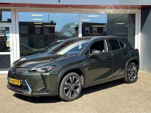 Lexus UX 2