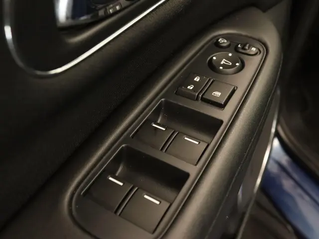 Honda HR-V 1.5 i-VTEC Executive 2016 Benzine 20