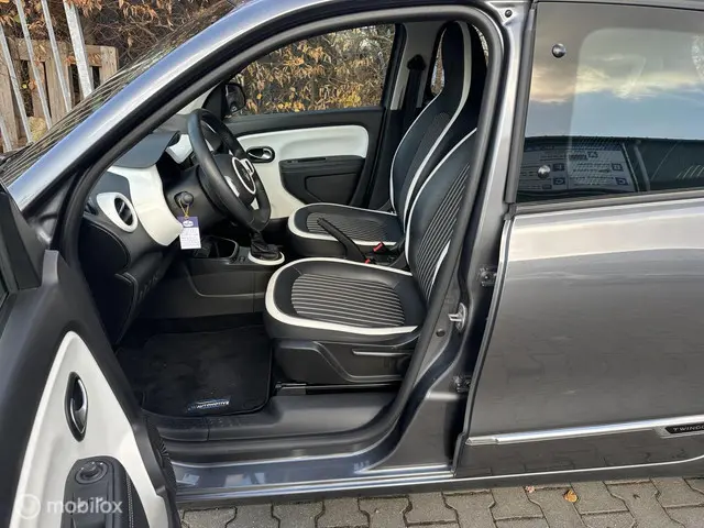 Renault Twingo 1.0 SCe Intens 2020 Benzine 20