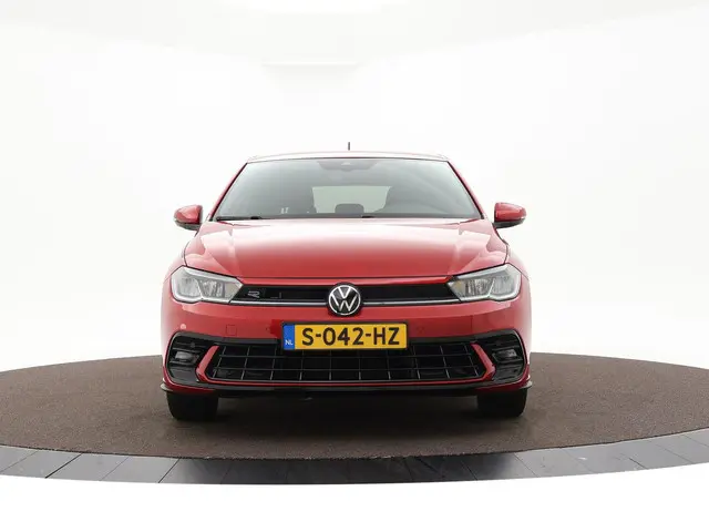 Volkswagen Polo 1.0 TSI 95pk DSG R-Line 2023 Benzine 18