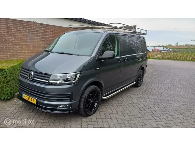 Volkswagen Transporter 2.0 TDI L1H1 2017 Diesel 27