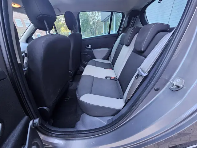 Renault Clio 1.2 16V NAP Airco Cruise 2012 Benzine 7