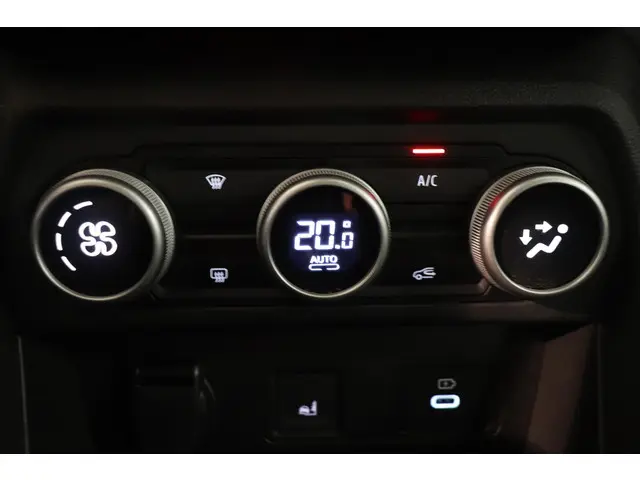 Dacia Sandero Stepway 1.1 TCe 110 Extreme 2024 Benzine 13