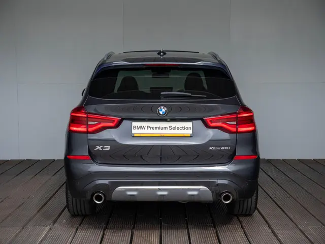 BMW X3 xDrive20i 2018 Benzine 5