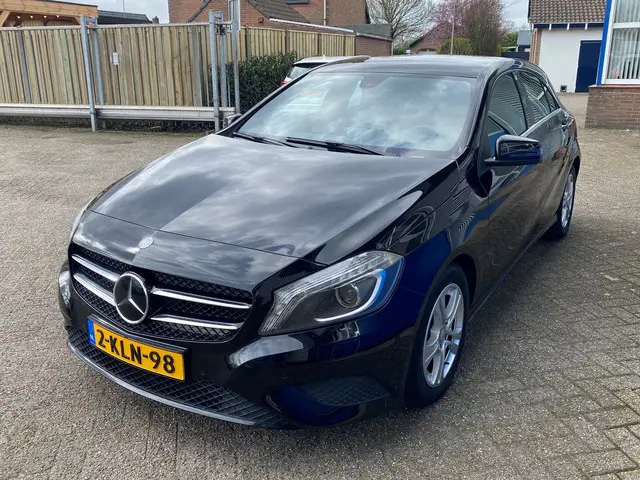 Mercedes-Benz A-Klasse 180 4U3 2013 Benzine 6