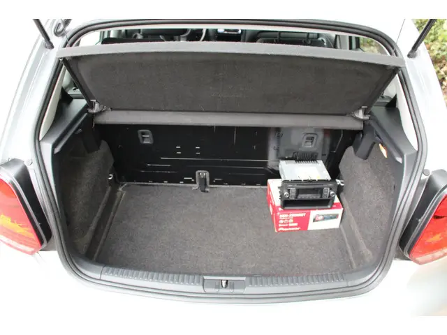 Volkswagen Polo 1.2 TSI Highline 2012 Benzine 10
