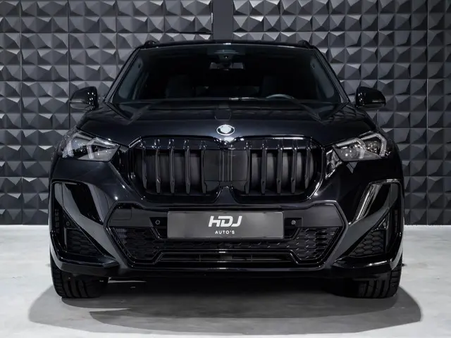 BMW X1 sDrive18i 2024 Benzine 24