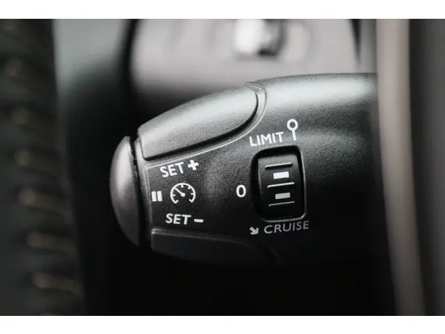 Peugeot e-Partner 136 L1 50 kWh 2023 Elektrisch 30