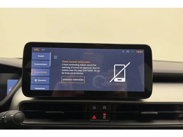 Jeep Avenger 1.2 e-Hybrid Summit 2025 Hybride Benzine 24