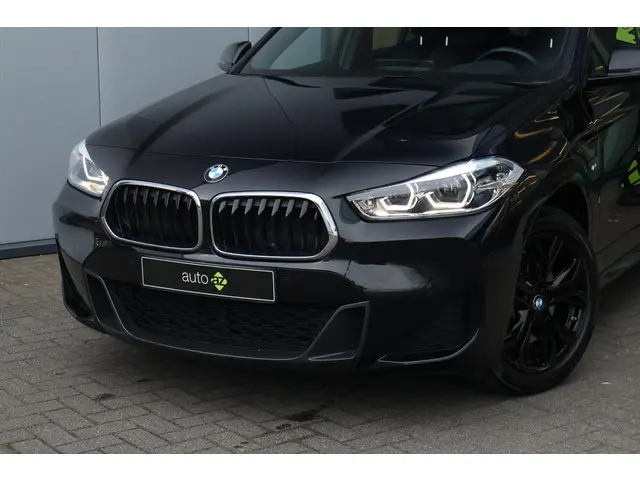 BMW X2 3