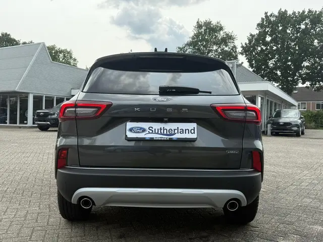 Ford Kuga 2.5 PHEV Titanium 2025 Hybride Benzine 6