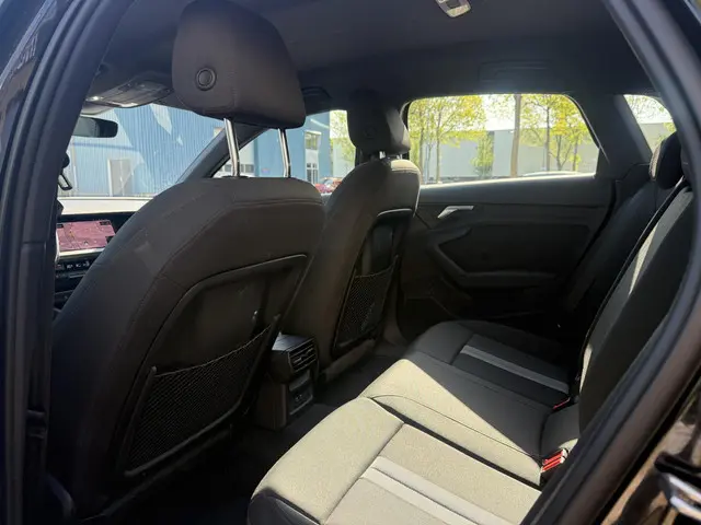 Audi A3 Sportback 35 TFSI S edition 2020 Benzine 21