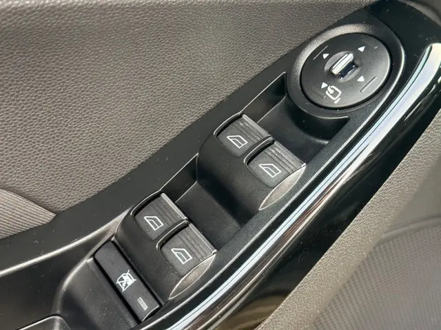 Ford Fiesta 1.0 EcoBoost Titanium automaat 2014 Benzine 13