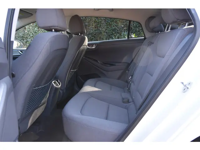 Hyundai IONIQ Comfort EV 38 kWh 2020 Elektrisch 8