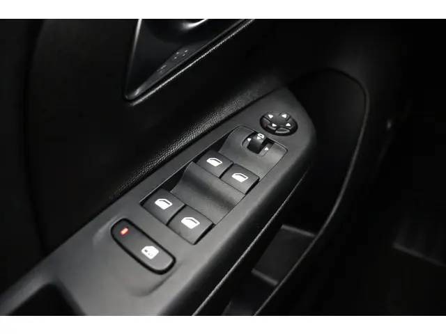 Opel Corsa 1.2 Turbo GS 2024 Benzine 17