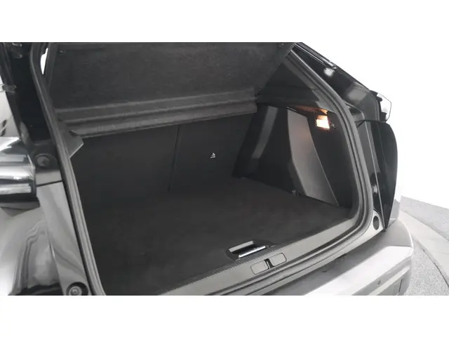 Peugeot 2008 PureTech 130 EAT8 GT 2024 Benzine 72