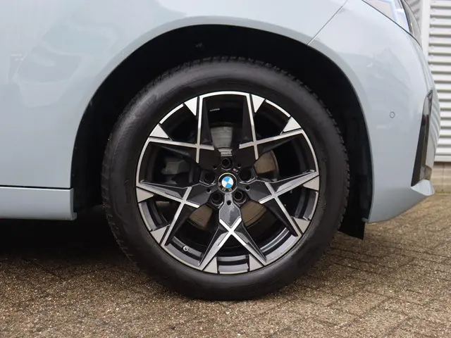 BMW X3 20 xDrive 2025 Benzine 6