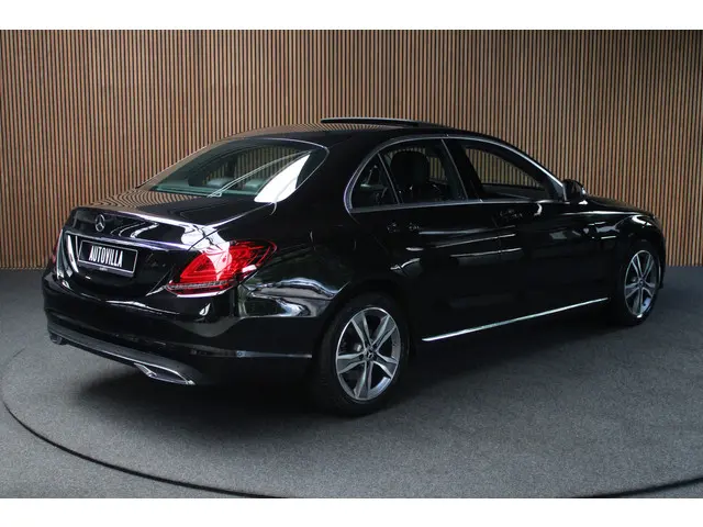 Mercedes-Benz C-Klasse 180 2019 Benzine 6