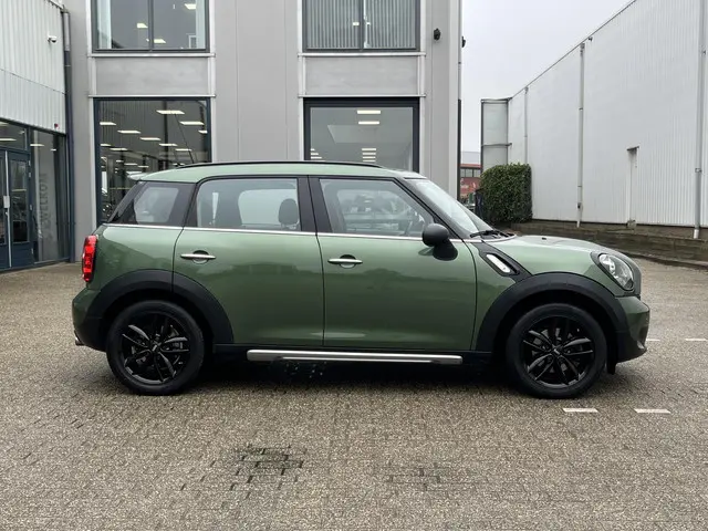 MINI Countryman 3