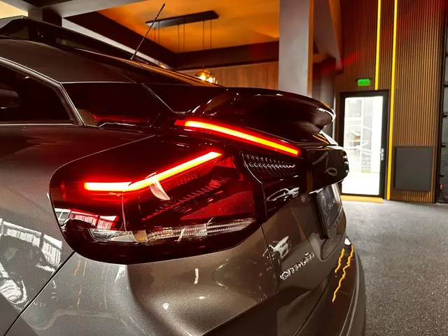 Citroën C4 1.2 Puretech Shine 2022 Benzine 15