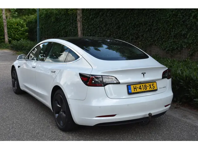 Tesla Model 3 Long Range AWD 75 kWh 2020 Elektrisch 5