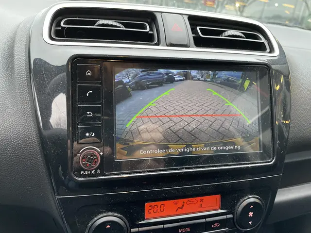 Mitsubishi Space Star 1.2 Dynamic 2022 Benzine 11