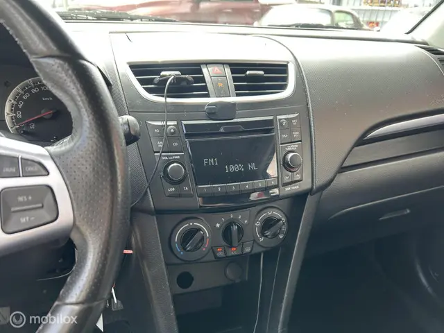 Suzuki Swift 1.2 Business Edition EASSS 2016 Benzine 12