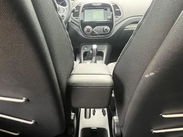 Renault Captur 1.3 TCe Intens 2019 Benzine 27