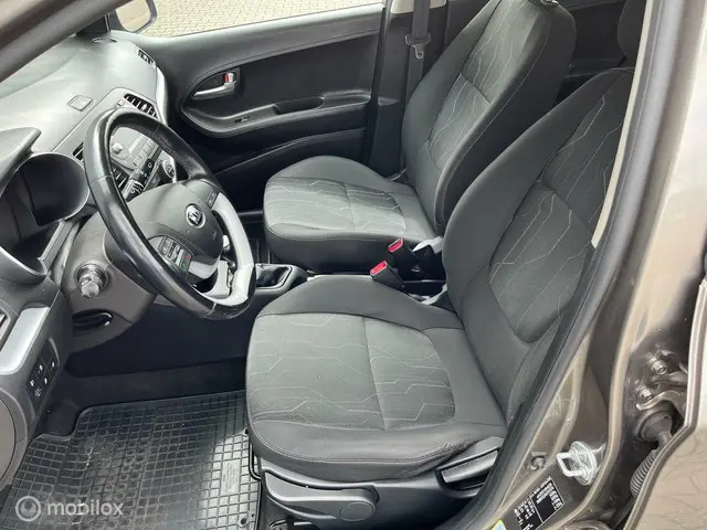 Kia Picanto 1.2 CVVT SportsLine 2015 Benzine 11
