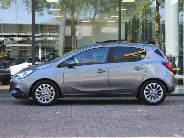 Opel Corsa 1.0 Turbo 120 Jaar Edition 2019 Benzine 11