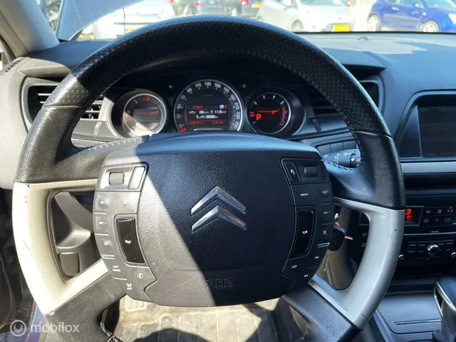 Citroën C5 Tourer 1.6 THP Collection 2012 Benzine 6