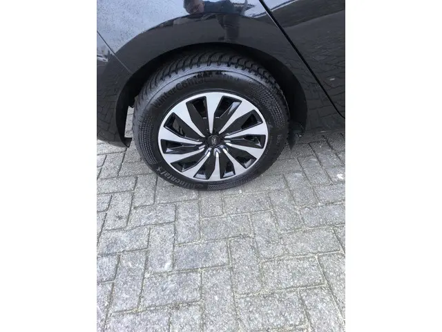 Ford Fiesta 1.0 EcoBoost Hybrid Titanium 2022 Benzine 13